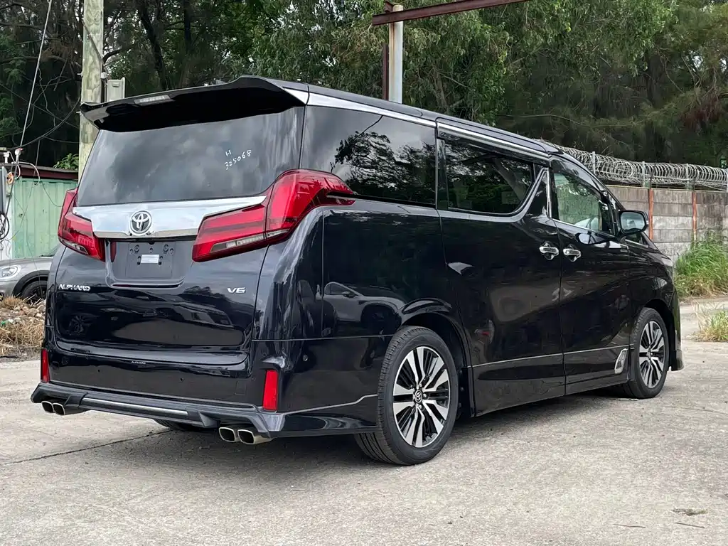 Toyota Alphard 2021 — фото 6