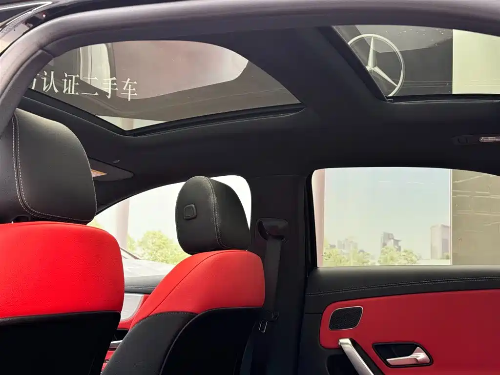 Mercedes-Benz A-Class AMG 2025 — фото 11