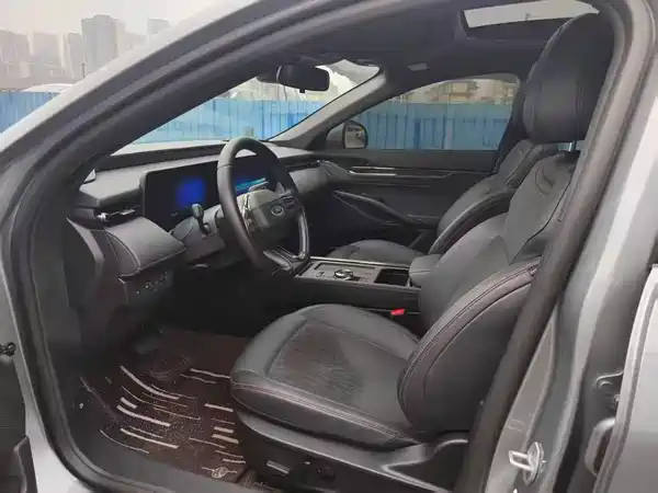 Ford Mondeo 2025