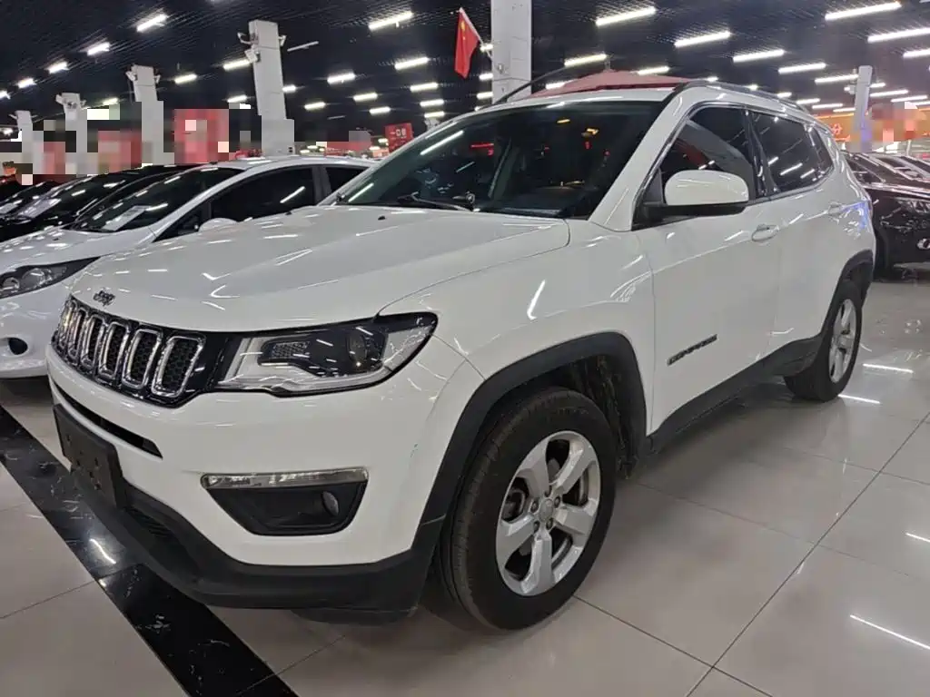 Jeep Compass 2017 — фото 1