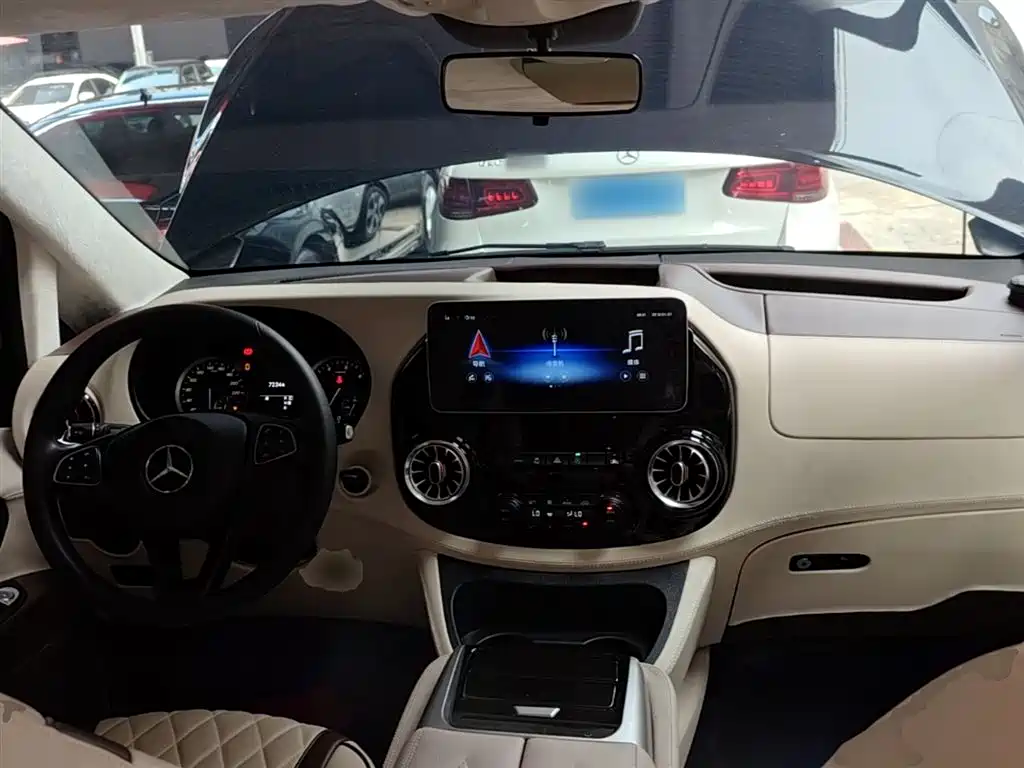 Mercedes-Benz Vito 2021 — фото 10