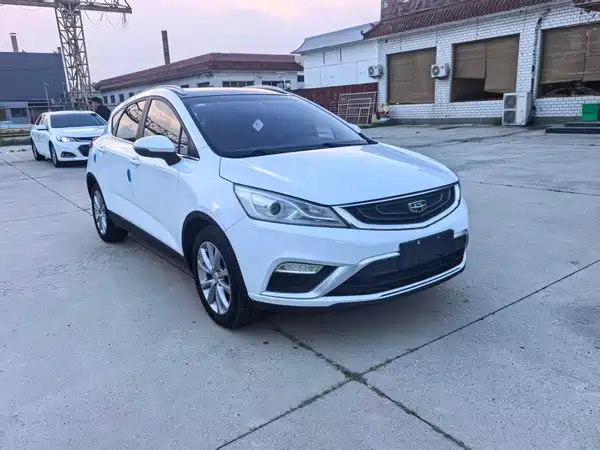 Geely Emgrand GS 2016