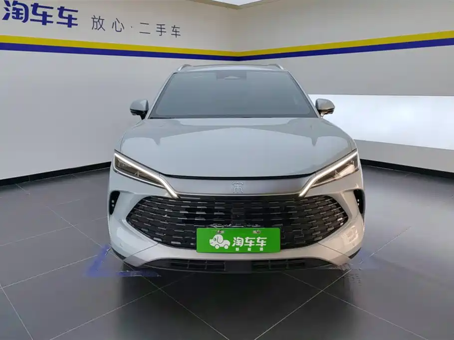 BYD L DM-i 2025 — фото 2