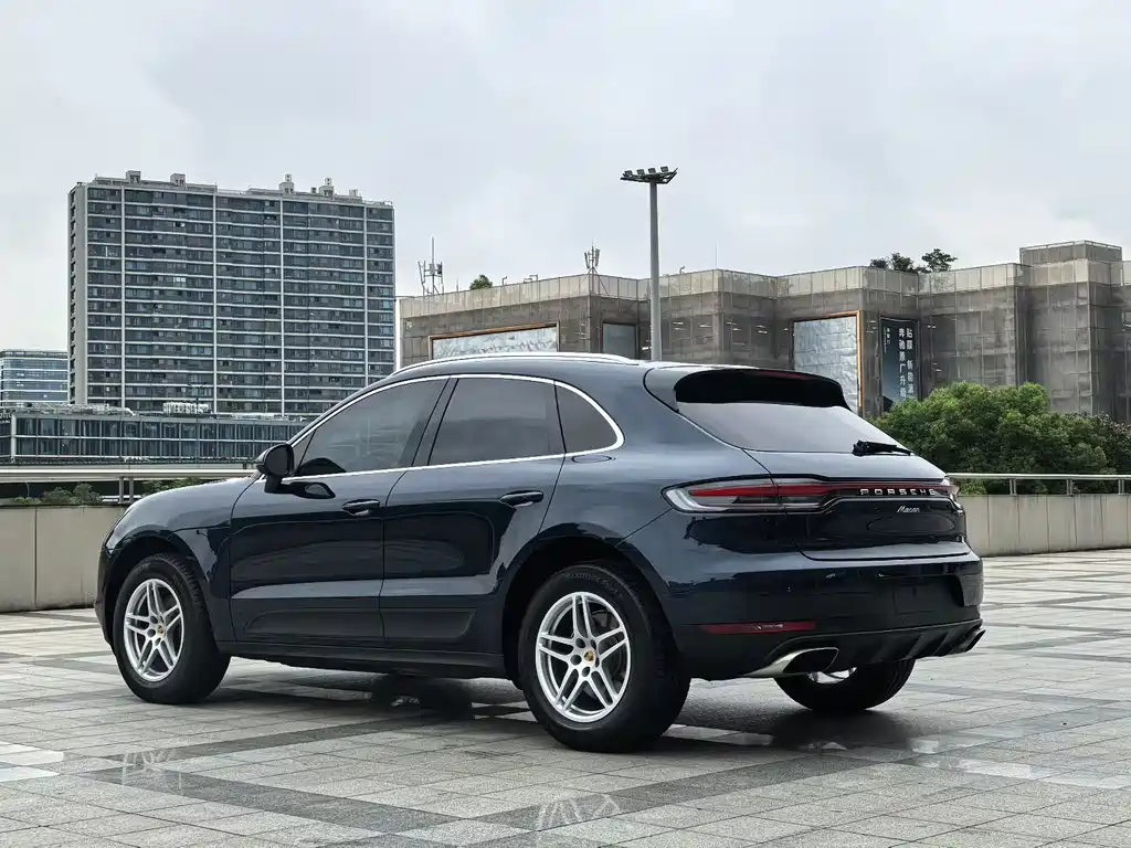 Porsche Macan 2020 — фото 9