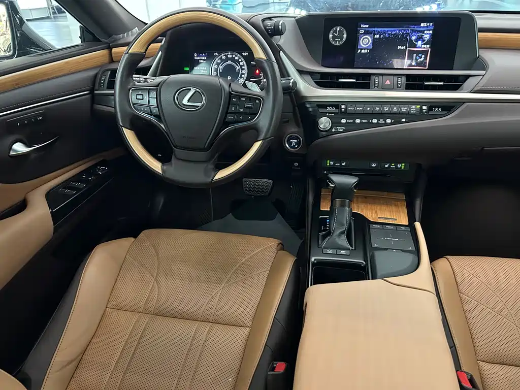 Lexus ES 2021 — фото 20