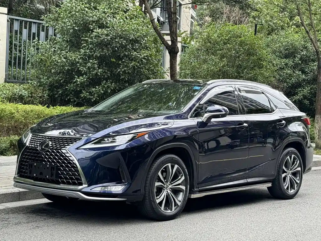 Lexus RX 2022