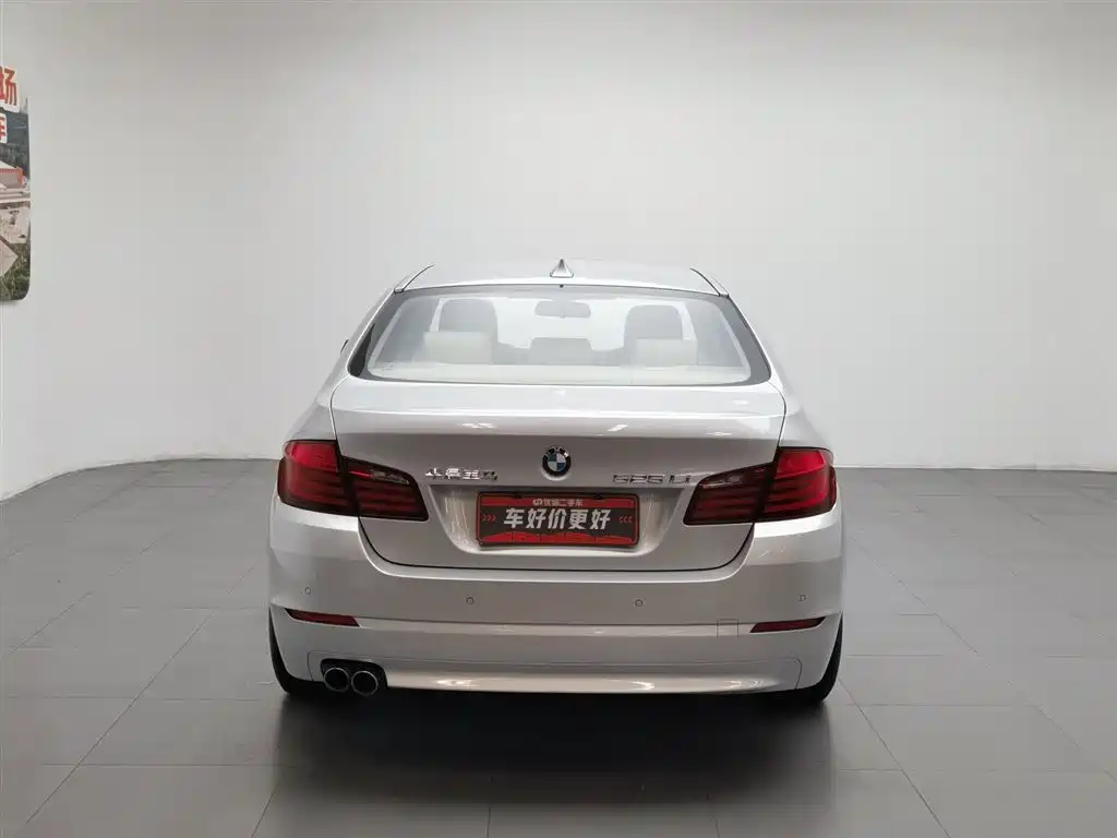 BMW 5 Series 2011