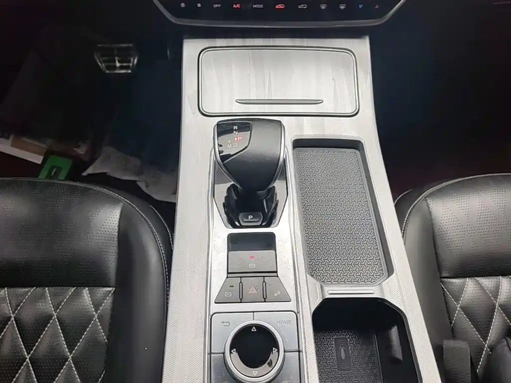 Jetour X70 PLUS 2023 — фото 14