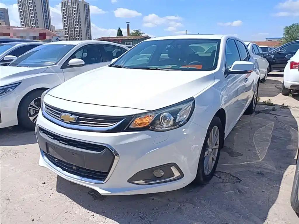 Chevrolet Malibu 2018 — фото 1