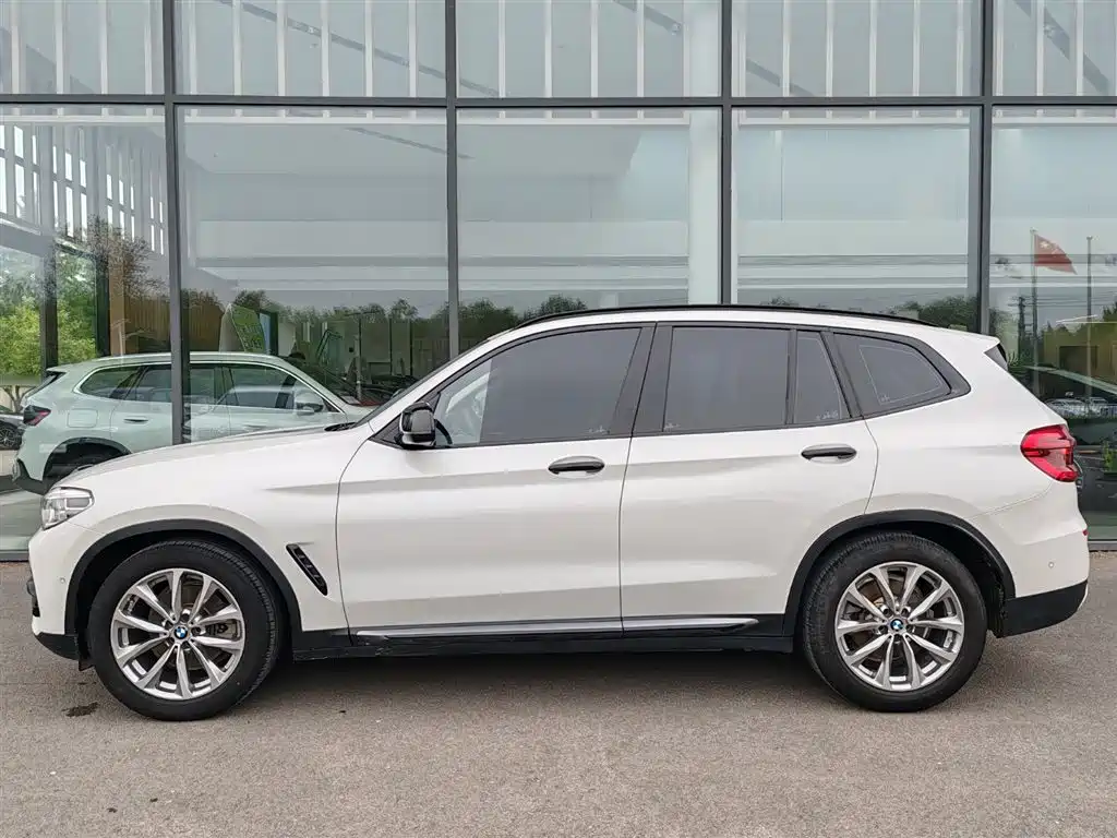 BMW X3 2020 — фото 3