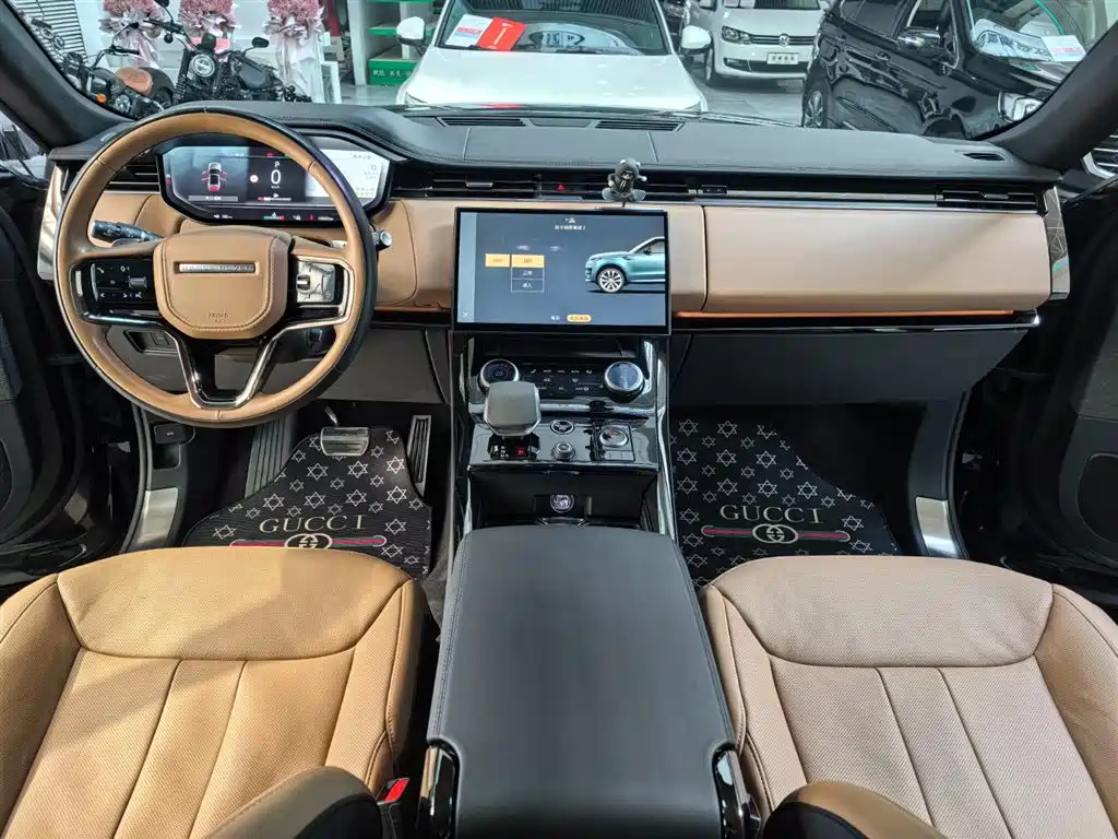 Land Rover Sport 2023 — фото 9