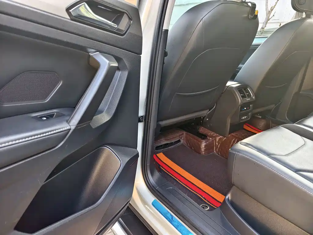 Volkswagen Tiguan L 2019 — фото 19