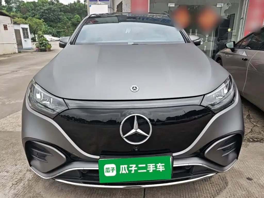 Mercedes-Benz EQE SUV 2023