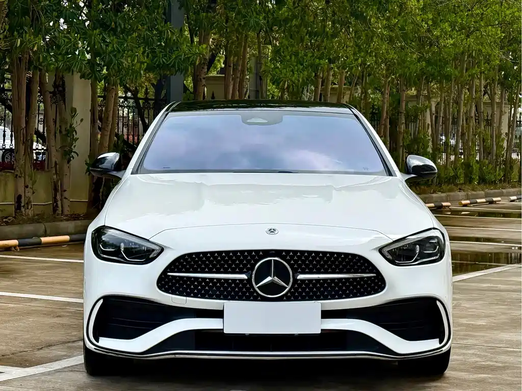 Mercedes-Benz C-Class 2022