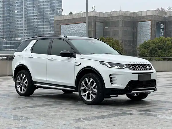 Land Rover Discovery Sport 2024