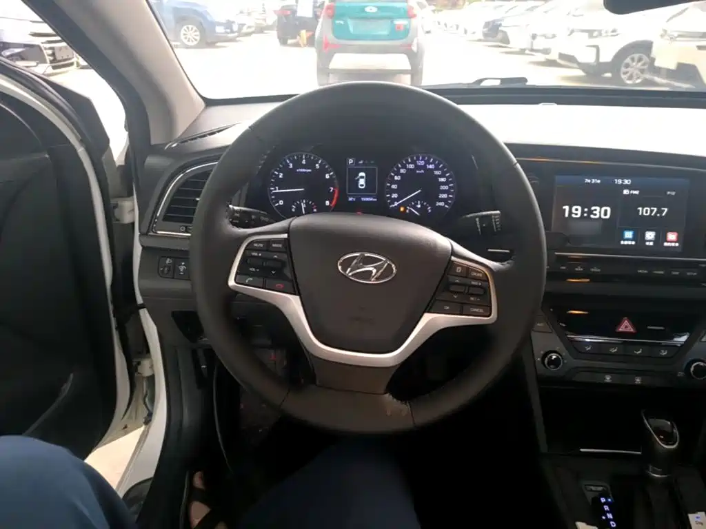 Hyundai Celesta 2017 — фото 11