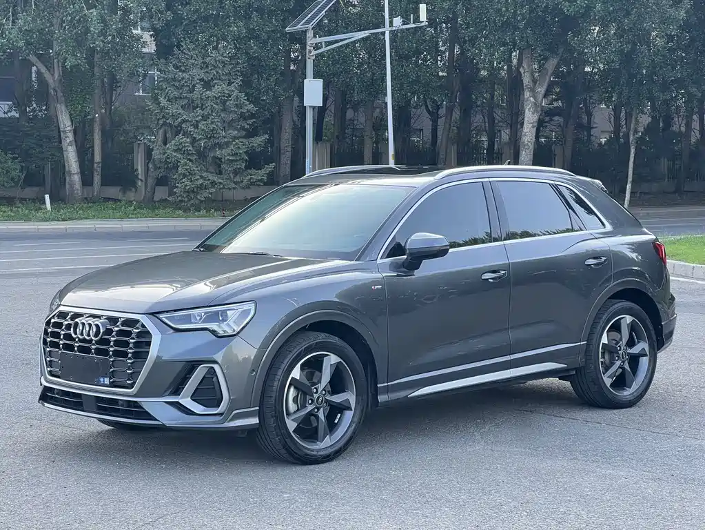 Audi Q3 2022
