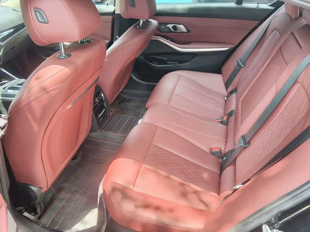 BMW 3 Series 2023
