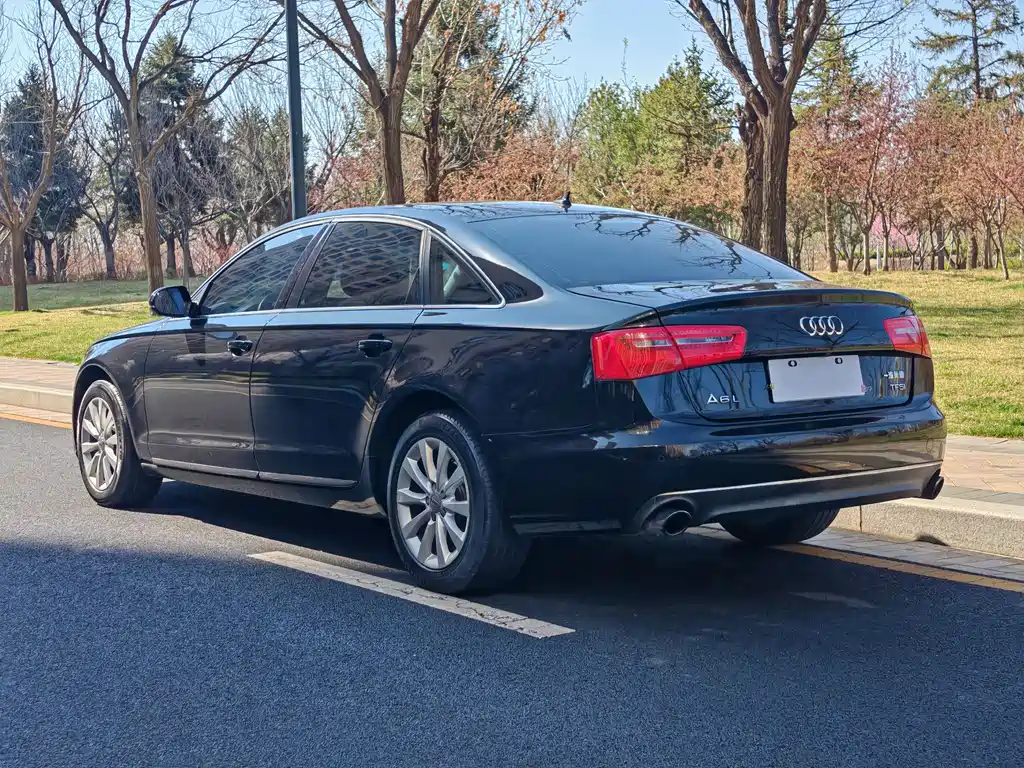 Audi A6L 2015 — фото 17