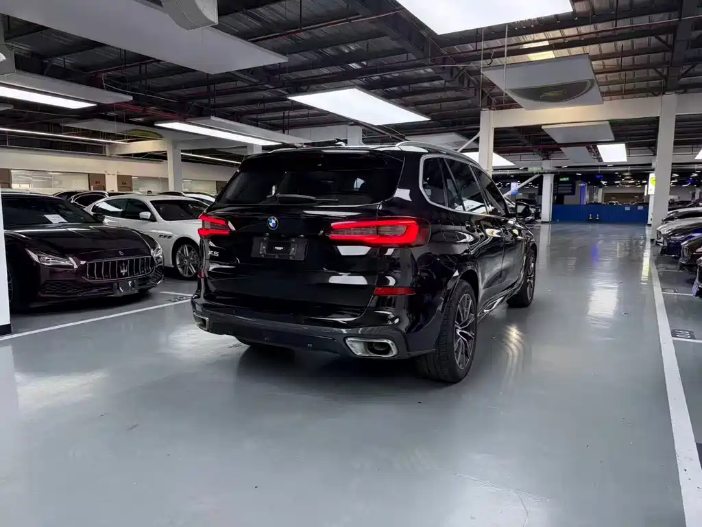BMW X5 2022 — фото 12