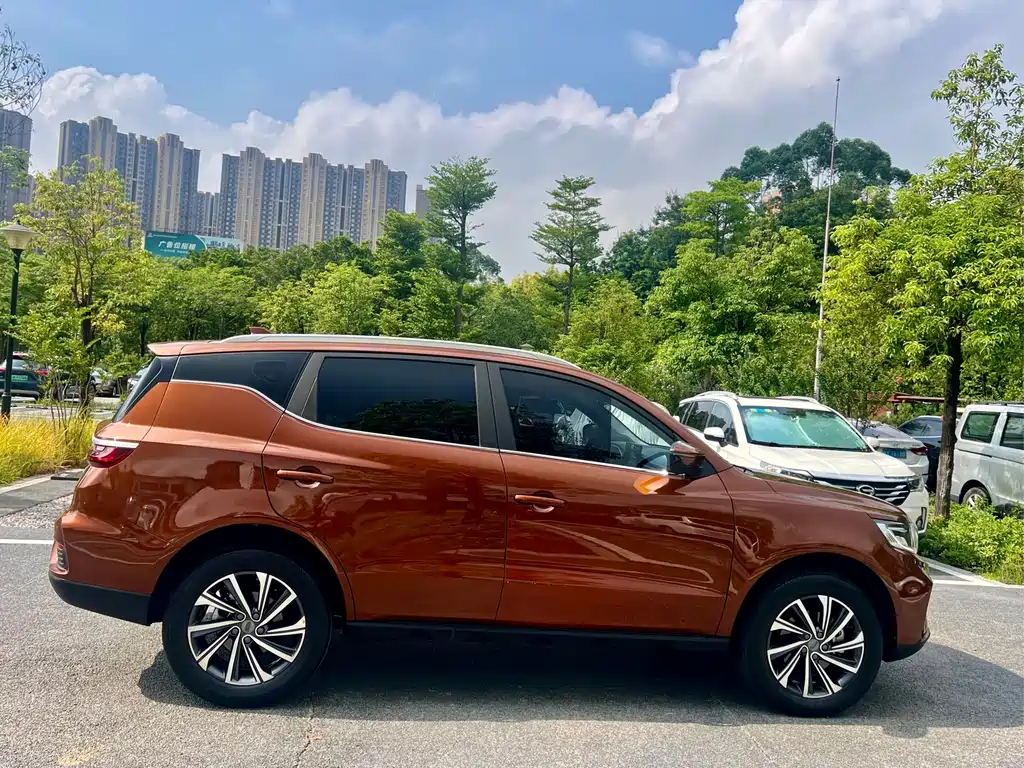 Geely Vision X6 2021 — фото 8