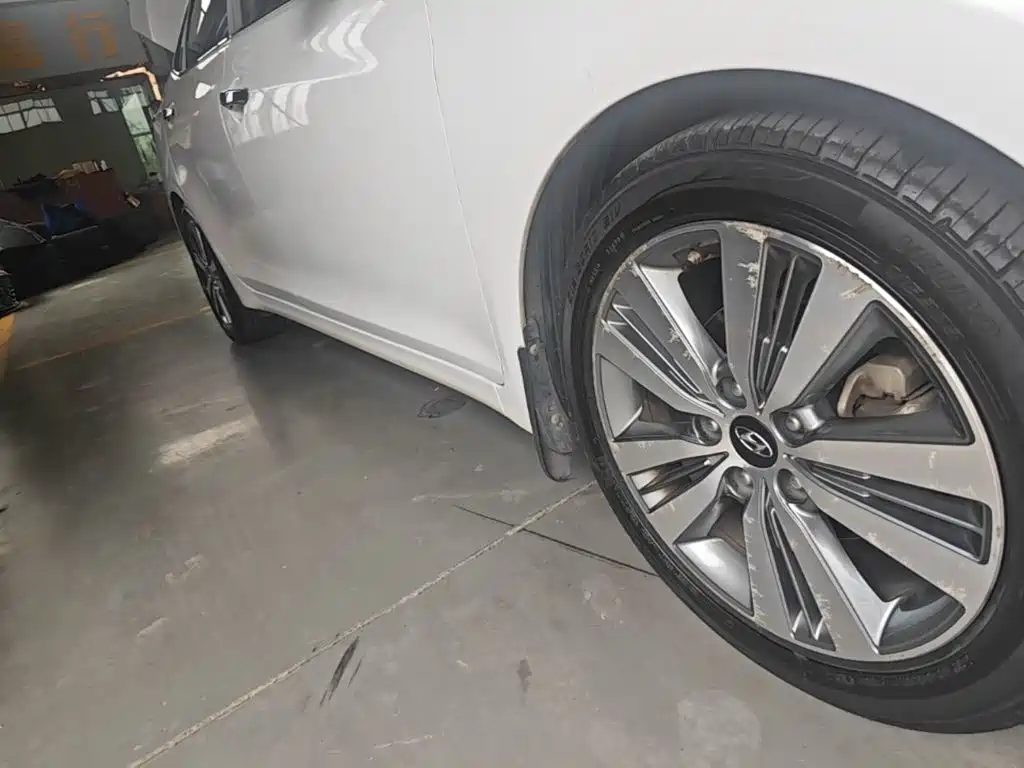 Hyundai Mistra 2014 — фото 21