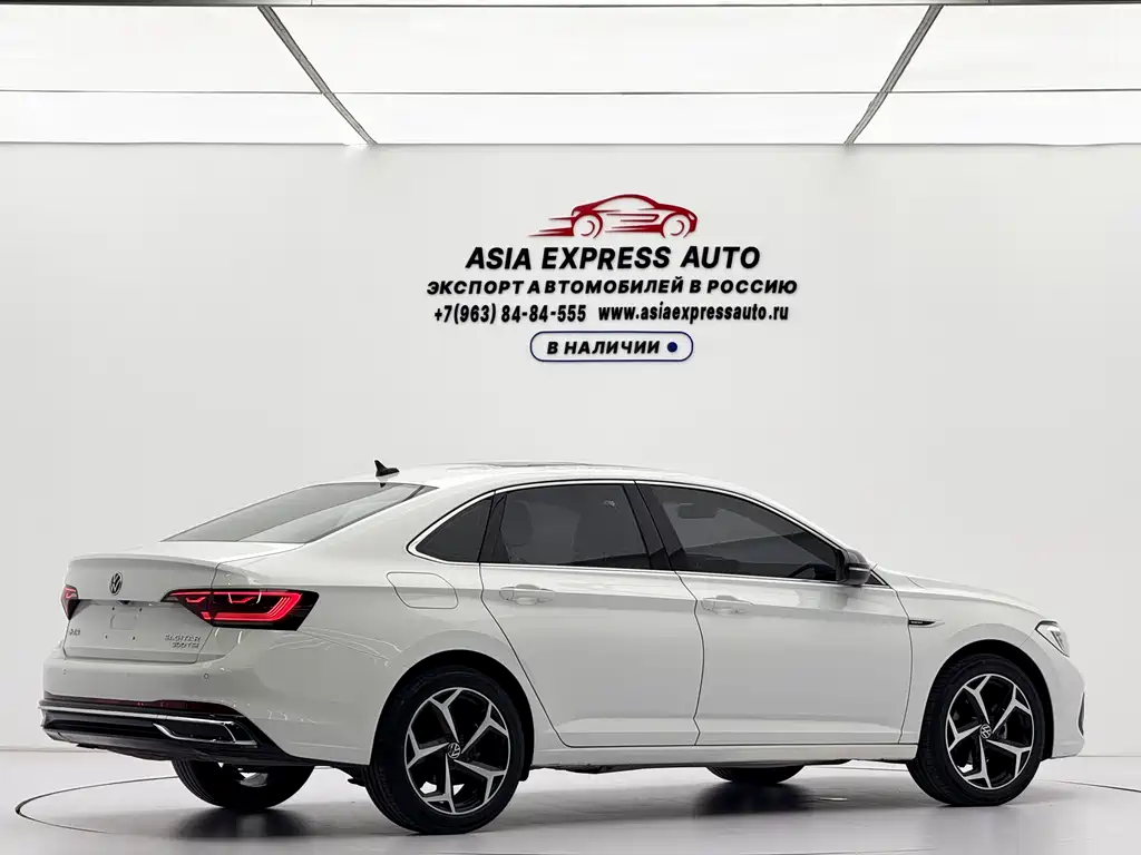 Volkswagen Sagitar 2022