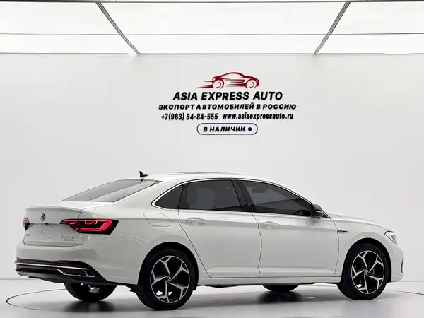 Volkswagen Sagitar 2022