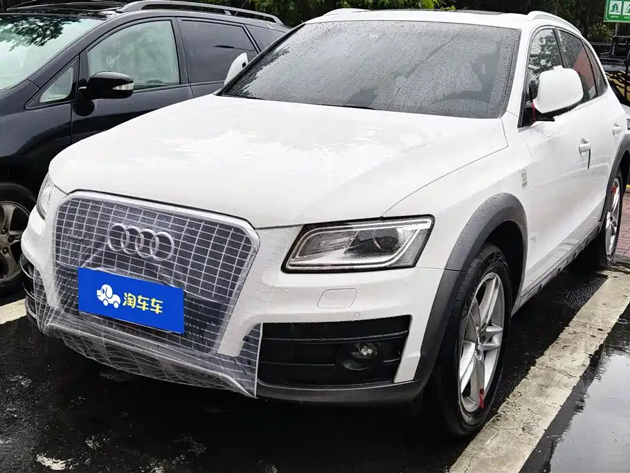 Audi Q5 2018 — фото 1