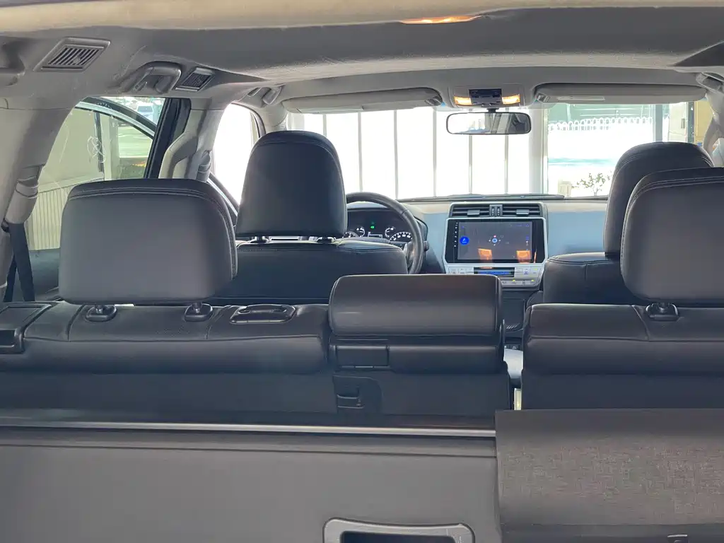 Toyota Prado 2019 — фото 35
