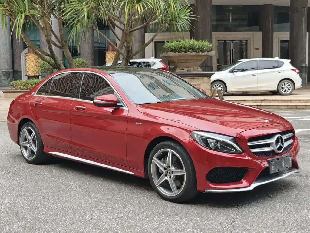 Mercedes-Benz C-Class 2018