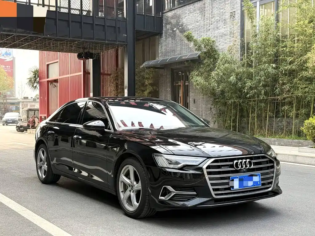 Audi A6L 2022