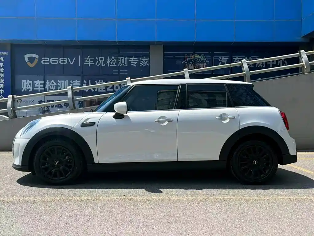 MINI Mini 2023