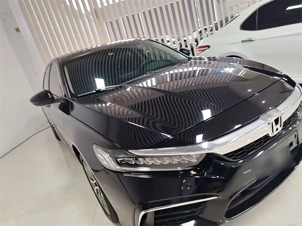 Honda Inspire 2019 — фото 4