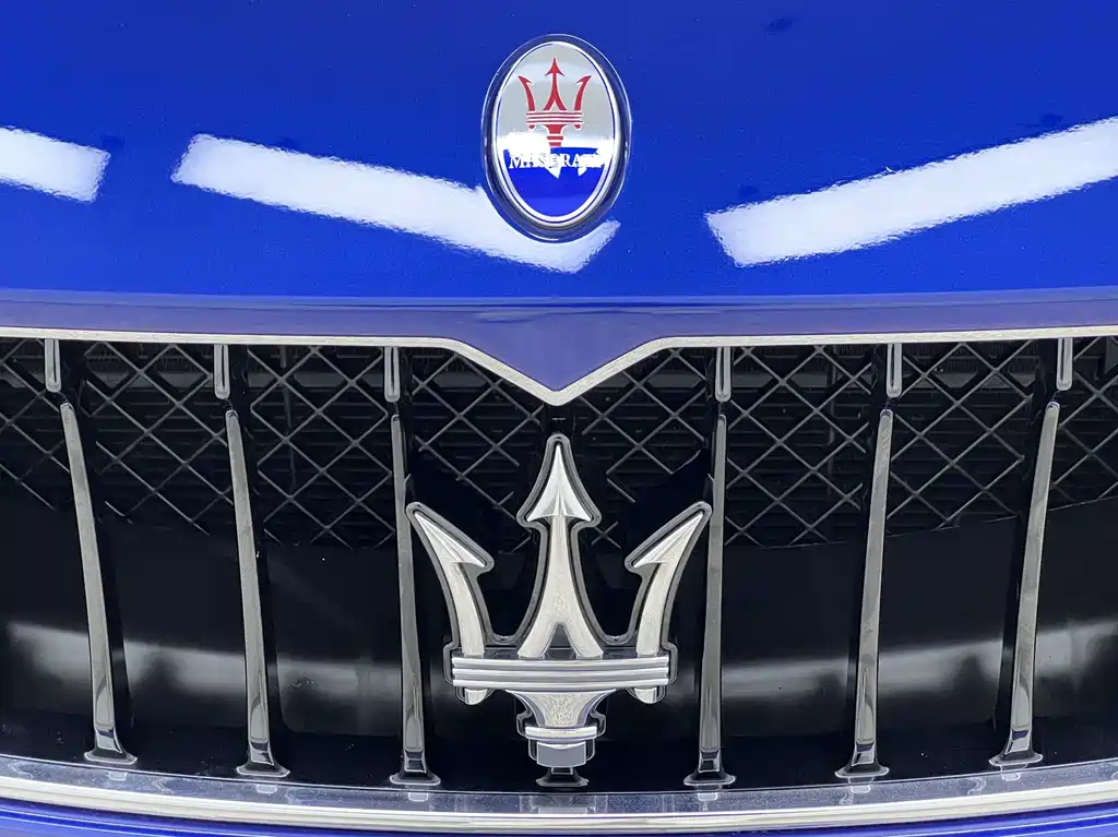 Maserati Ghibli 2017 — фото 39