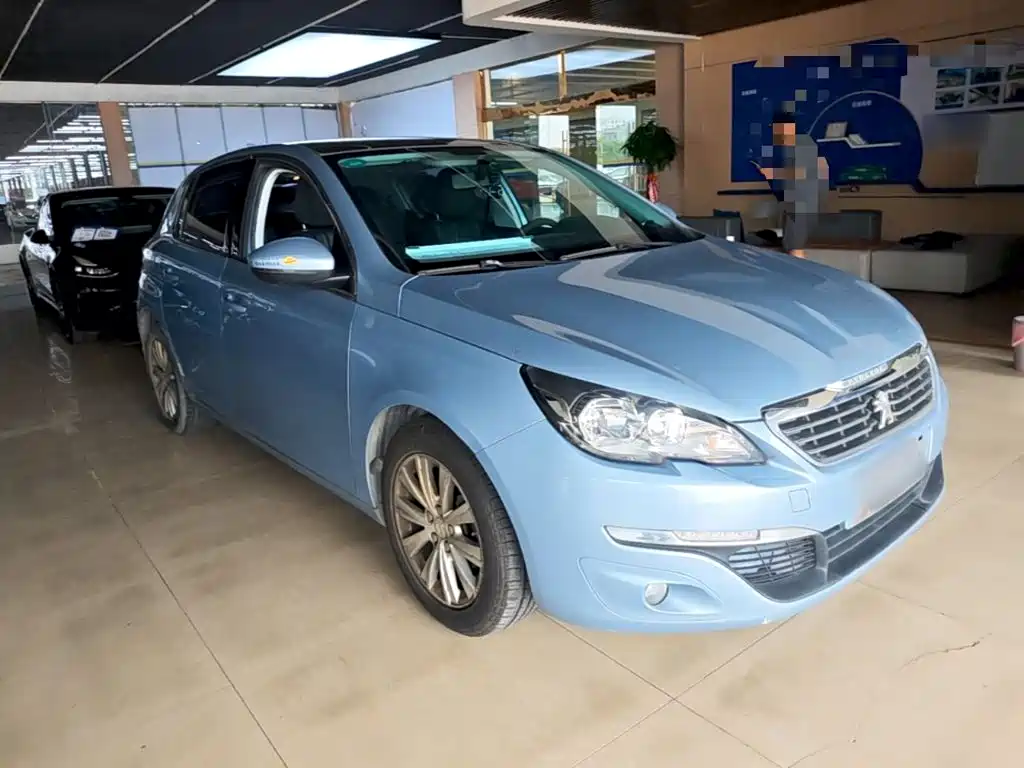 Peugeot 308S 2016