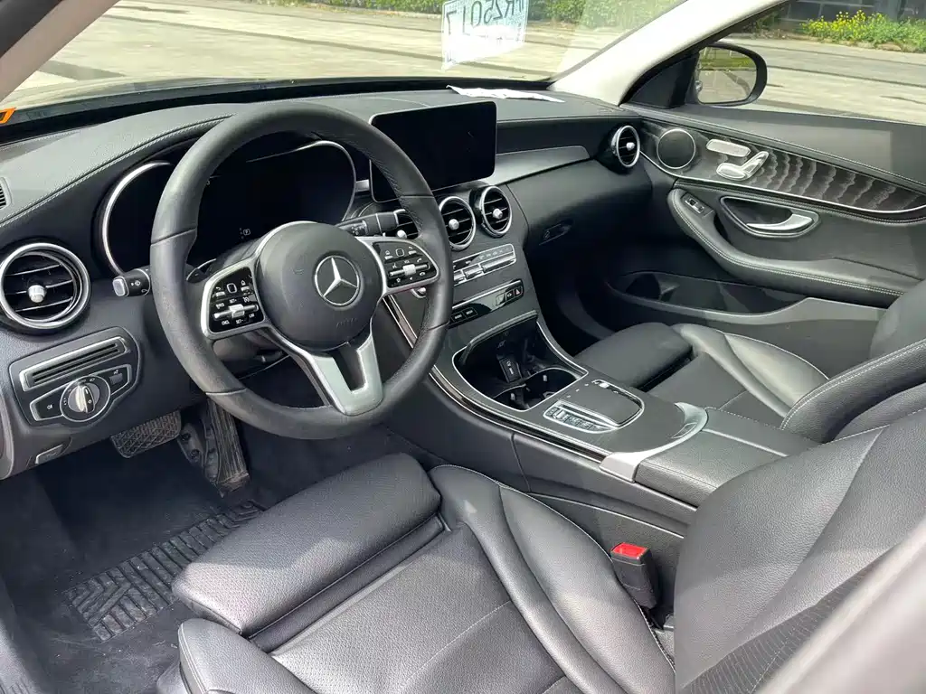 Mercedes-Benz C-Class 2019 — фото 9