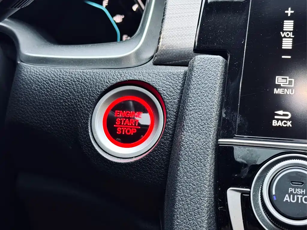 Honda Civic 2019 — фото 18