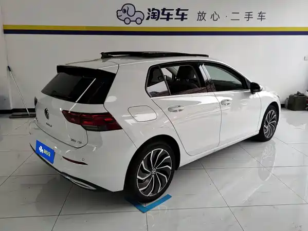 Volkswagen Golf 2022