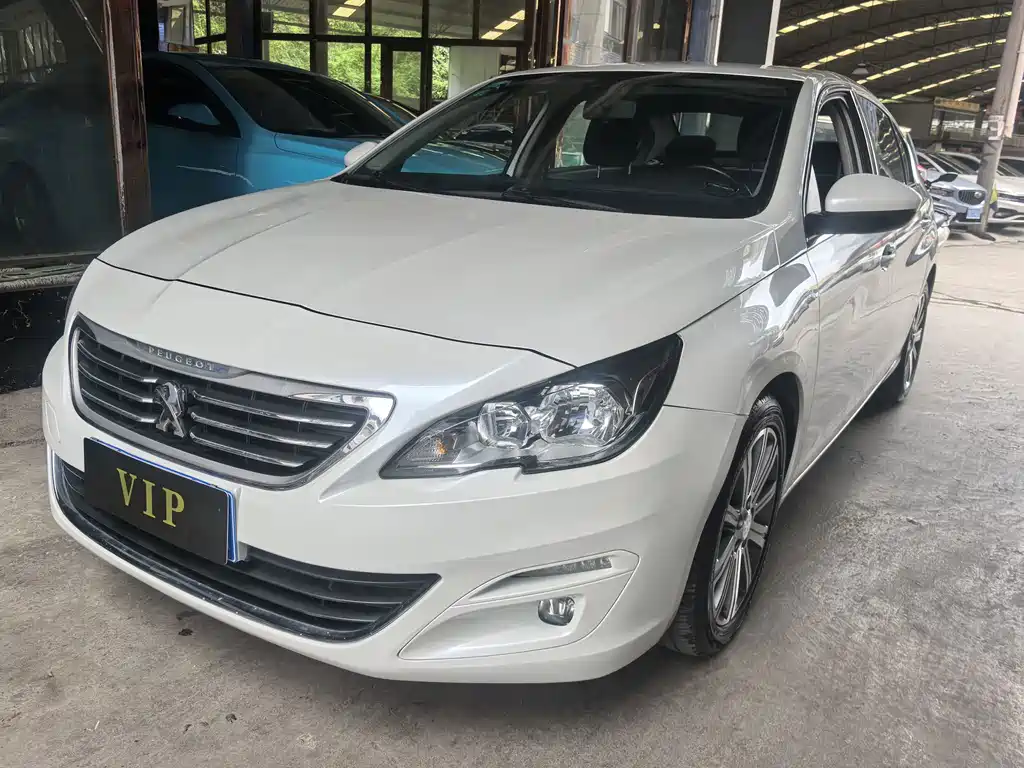 Peugeot 408 2018 — фото 1