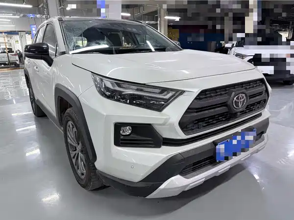 Toyota RAV4 2023
