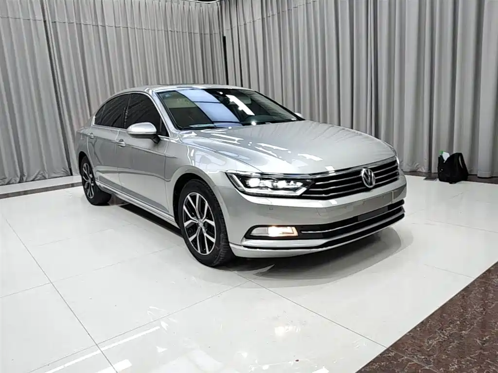 Volkswagen Magotan 2017 — фото 22