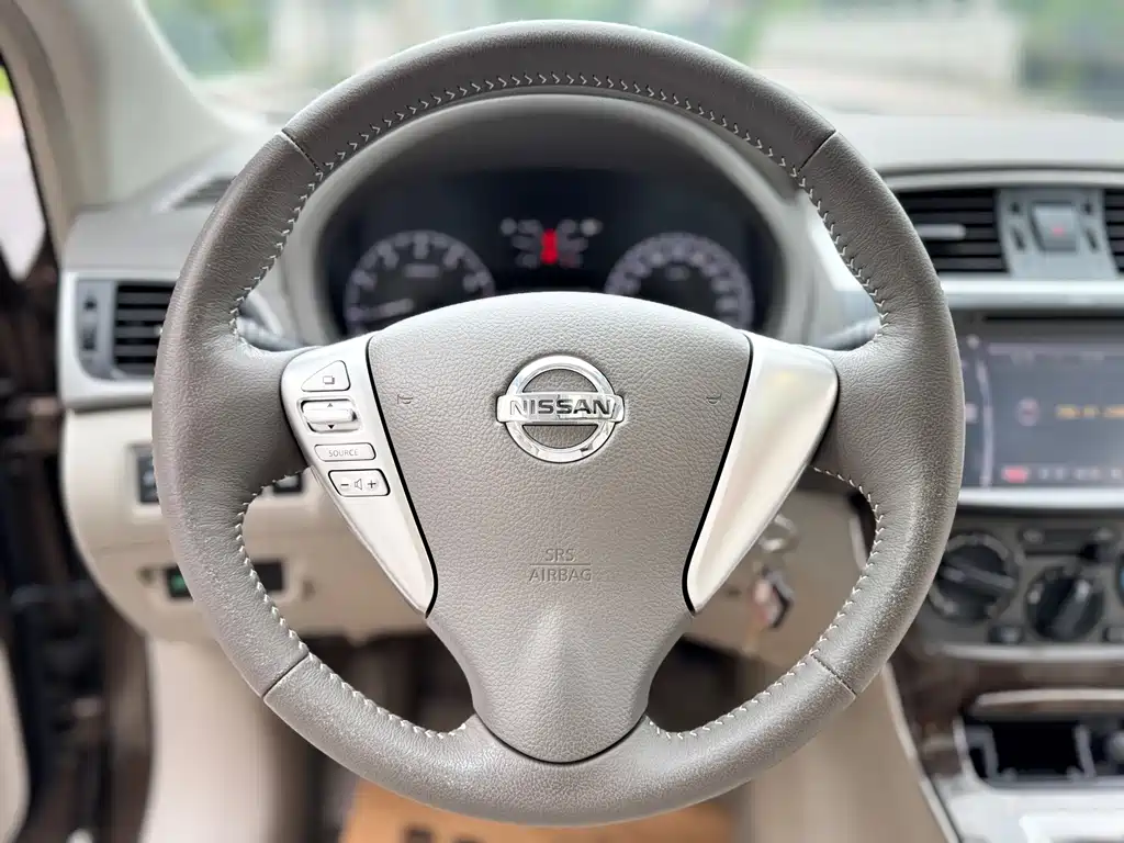 Nissan Sylphy 2013 — фото 13