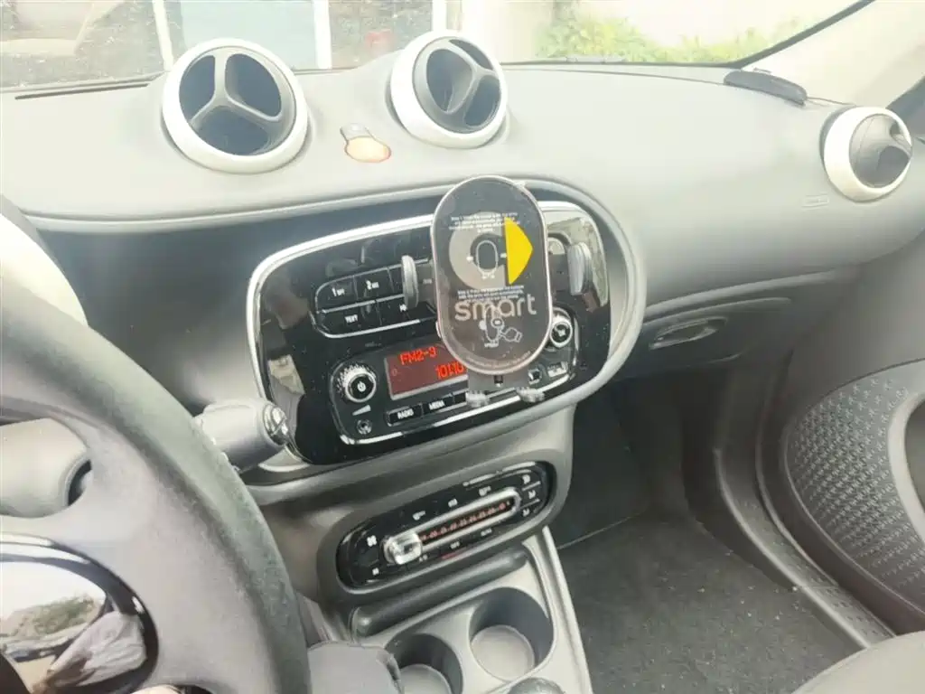 smart Forfour 2018 — фото 13