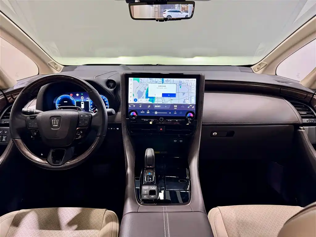Toyota Vellfire 2024 — фото 13