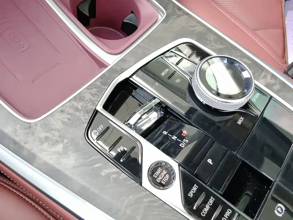BMW X5 2024 — фото 14