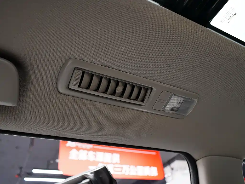 Toyota Highlander 2017 — фото 23