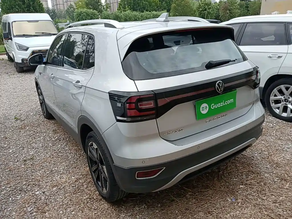 Volkswagen Tacqua 2020