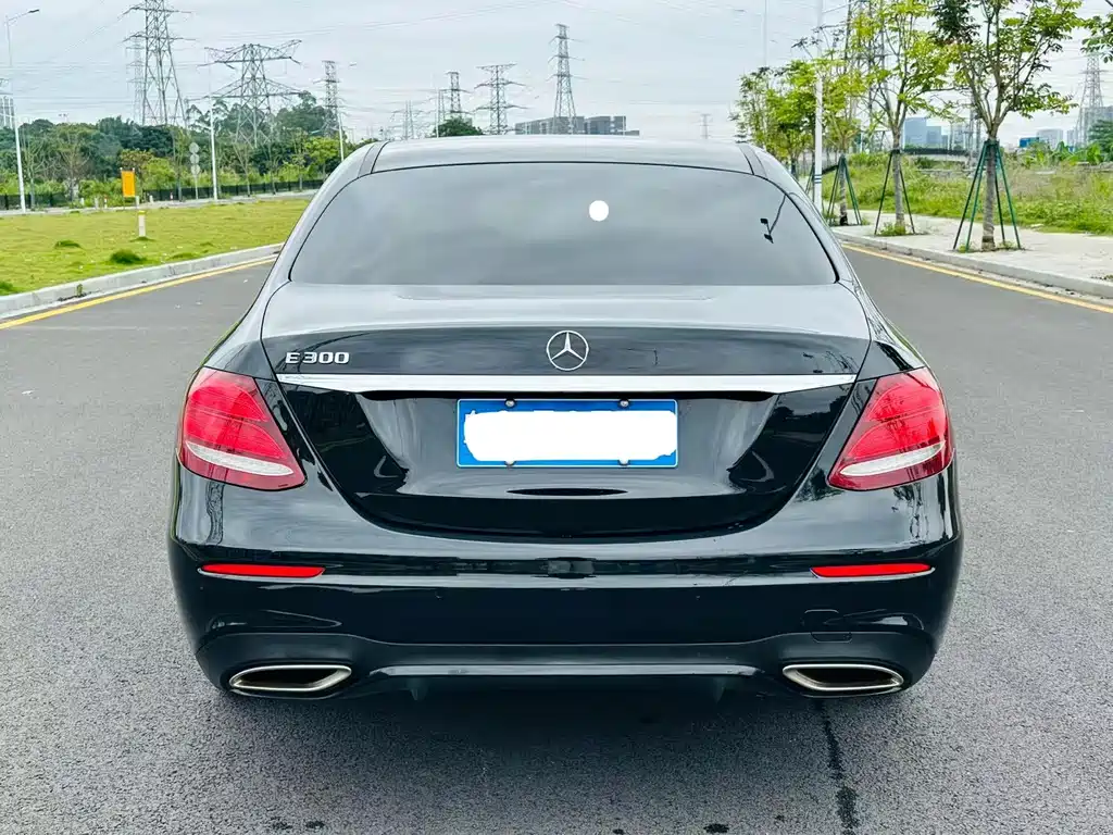 Mercedes-Benz E-Class 2018 — фото 4