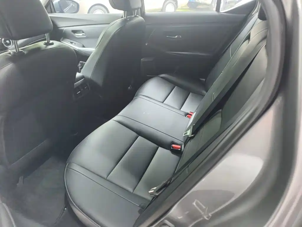 Nissan Sylphy 2022 — фото 17